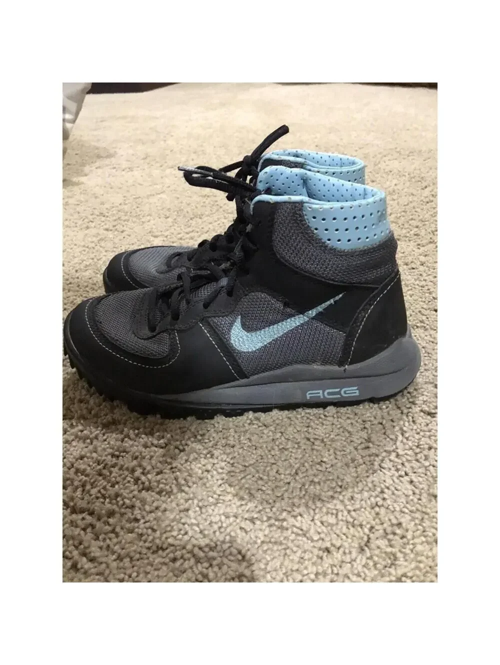 Boys NIKE ASG gray / light blue shoes size 6Y booties